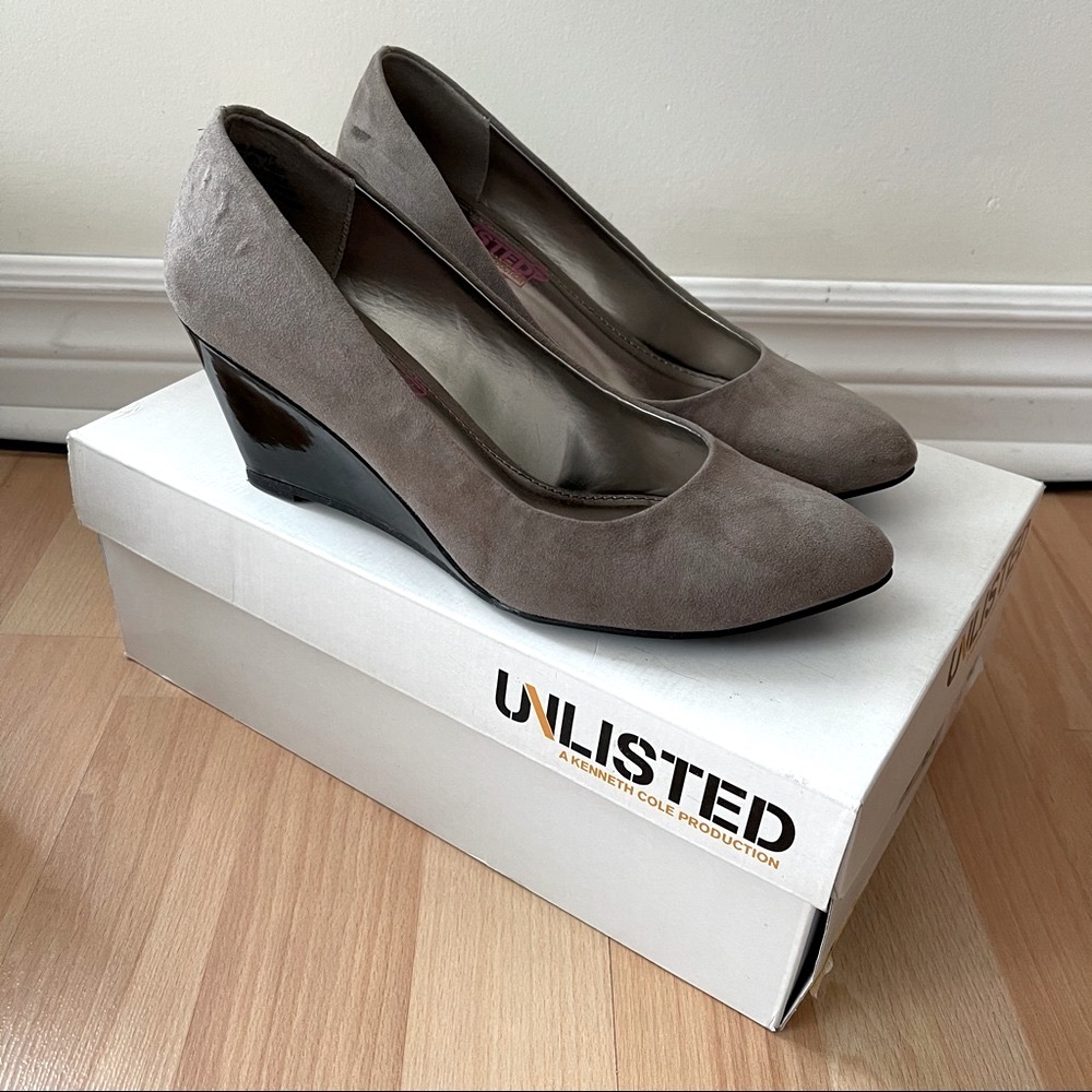 Kenneth Cole Pointed Wedge Heel